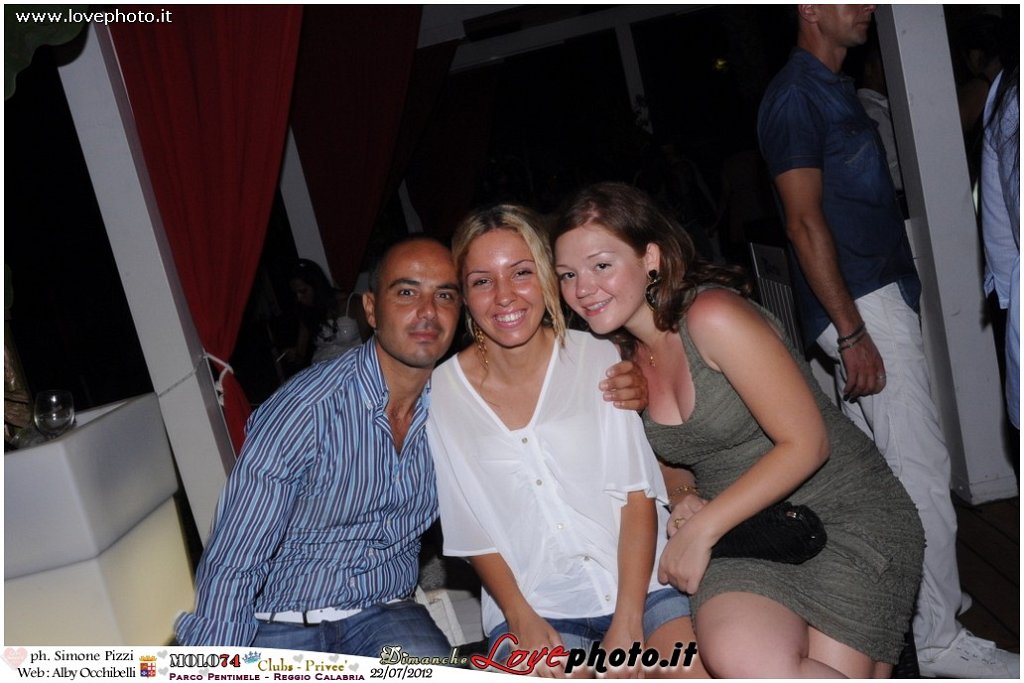 202Club_Prive_Molo74_LovePhoto_22072012.jpg