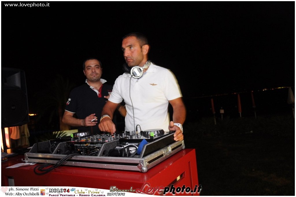 218Club_Prive_Molo74_LovePhoto_22072012.jpg