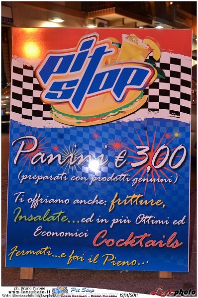 115Pit_Stop_Night_LovePhoto-12112011.jpg