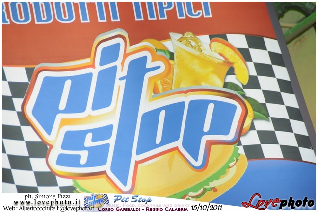 001Pit_Stop_Pre_Serata_Night_LovePhoto-15102011.jpg