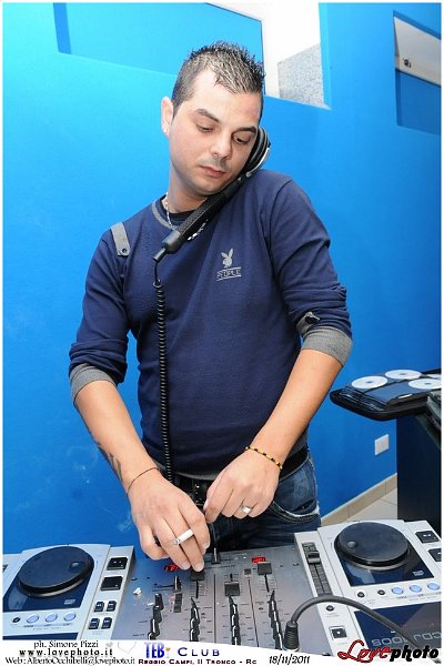 035Teb_Club_Condom_Party_LovePhoto-18112011.jpg
