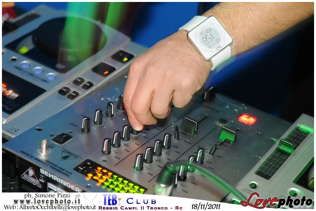 065Teb_Club_Condom_Party_LovePhoto-18112011.jpg