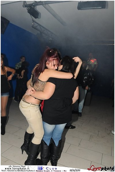 134Teb_Club_Condom_Party_LovePhoto-18112011.jpg