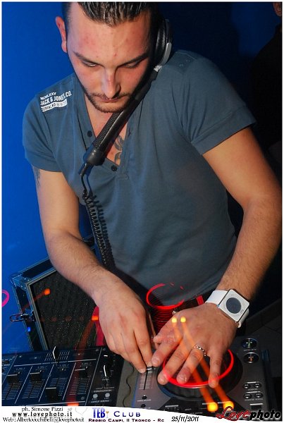 053Teb_Club_Party_LovePhoto-25112011.jpg