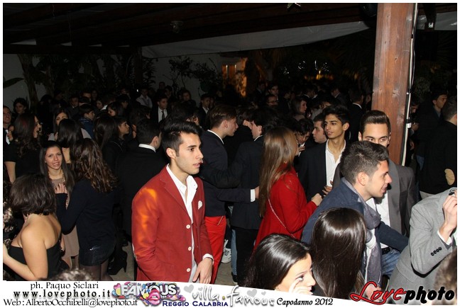 200Villa_Famous_Capodanno_2012_LovePhoto.jpg