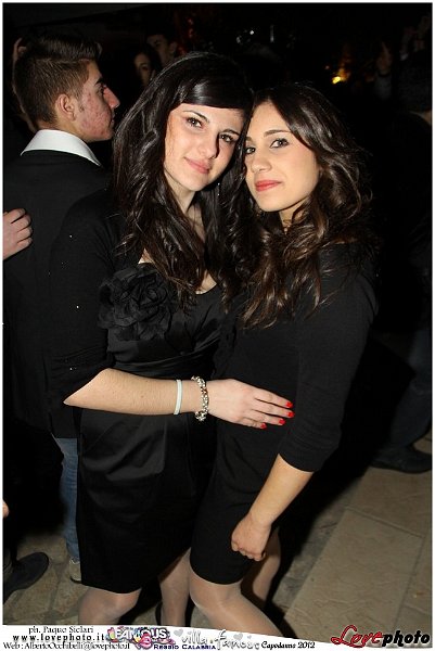 216Villa_Famous_Capodanno_2012_LovePhoto.jpg