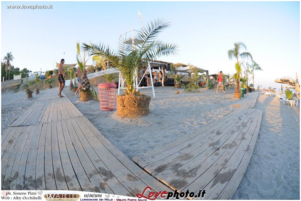 100Lido_Waikiki_Live_Music_LovePhoto-12082012.jpg